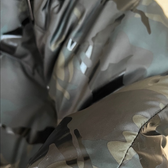 Zara Quilted Camouflage Puffer Jacket - Picture 5 of 12